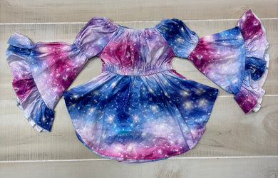 Colorful bell sleeve shirt (Dark blue & purple)